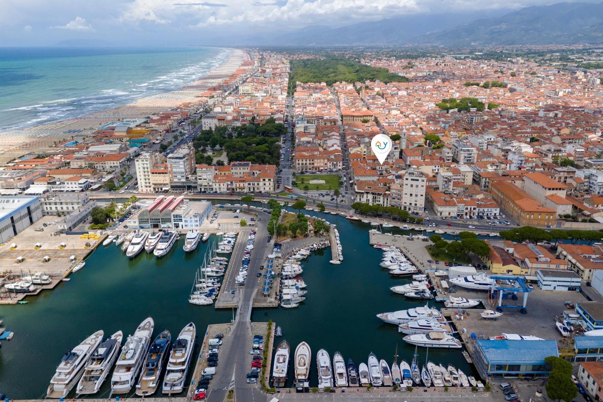 La Suite 2 Ondina Viareggio 200M From Sea - Happy Rentals Exterior foto